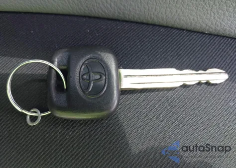 2015 Toyota Yaris L из США, поврежденный, VIN VNKJTUD38FA018344